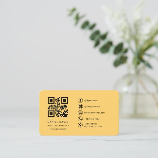 Yellow Professional Logo QR Code  Visitekaartje (Staand voorkant)