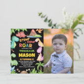 Yellow Red Green Dinosaur Birthday Foto Kaart (Staand voorkant)