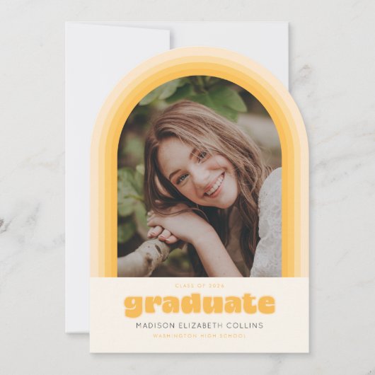 Yellow Retro Striped Arch Graduation Announcement Kaart (Voorkant)