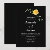 Yellow Rose and Green Vine Elegant Black Wedding Kaart (Voorkant / Achterkant)