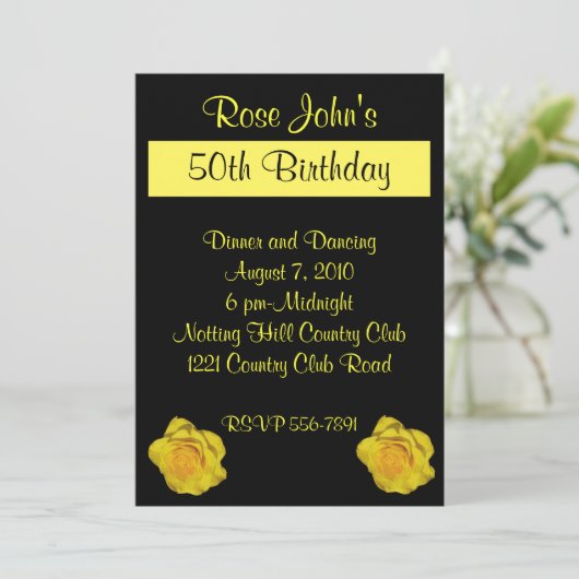 Yellow Rose Birthday Uitnodiging (Staand voorkant)