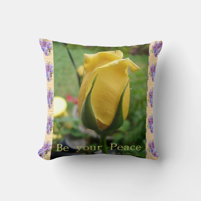 Yellow Rose Bud Peace Inspiration Quote Cushion Kussen (Voorkant)