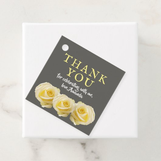 Yellow Rose Floral Verjaardag Dank u Foto Bedankjes Labels (In situ)