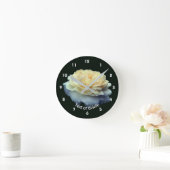 Yellow Rose Flower In Bloom Personalized Ronde Klok (Huis)