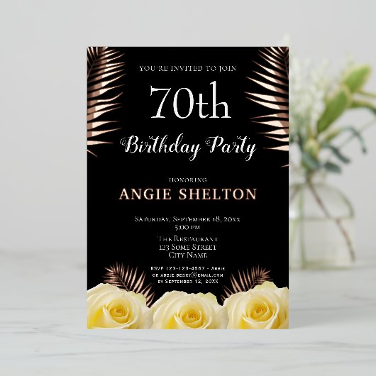 Yellow Rose Tropical Leaves 70th Birthday Gold Folie Uitnodiging (Staand Voorkant)