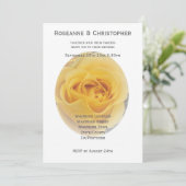 Yellow Rose Wedding Invitation Kaart (Staand voorkant)