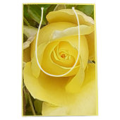 Yellow Rosebud Medium Cadeauzakje (Voorkant)