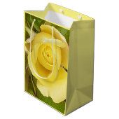 Yellow Rosebud Medium Cadeauzakje (Achterkant Gekanteld)