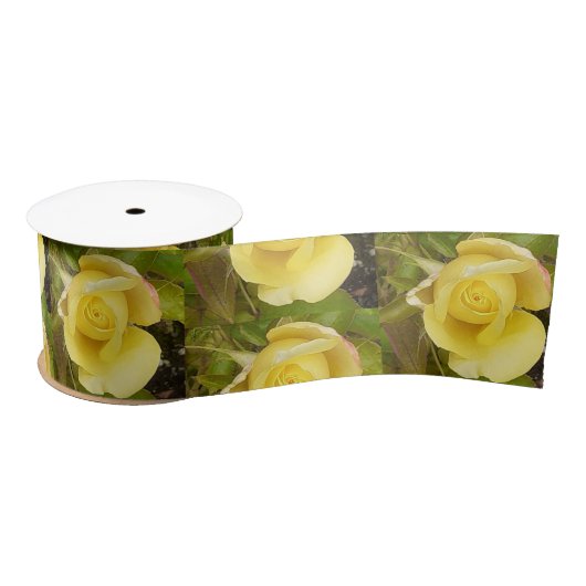 Yellow Rosebud Satijnen Lint (Spoel)