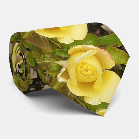 Yellow Rosebud Stropdas (Opgerold)