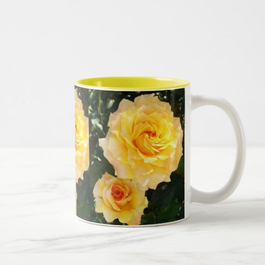 Yellow Roses Cup Tweekleurige Koffiemok (Rechts)