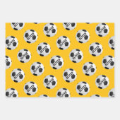 Yellow Soccer Football Balls Kinder naam kerst Inpakpapier Vel (Voorkant 3)