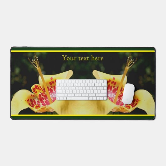 Yellow Spotted Lily Flower Personalized Bureaumat (Keyboard & Muis)
