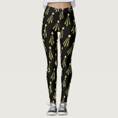 Yellow Sun Rays Patroon op zwart Leggings (Voorkant)