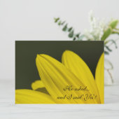 Yellow Sunflower Petals Engagement Party Kaart (Staand voorkant)