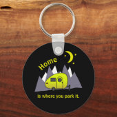 Yellow Teardrop Camper Button Sleutelhanger (Voorkant)