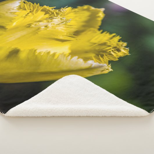 Yellow Tulip Sherpa Deken (3/4)