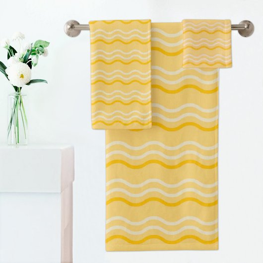 Yellow Wave Pattern Towel Bad Handdoek