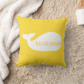 Yellow Whimsical Whale Nursery Kussen (Deken)