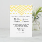 Yellow White Herringbone Wedding Invitation Kaart (Staand voorkant)