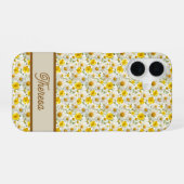 Yellow Wildflowers Pattern Monogram Name iPhone 16 Hoesje (Achterkant horizontaal)
