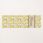 Yellow Wildflowers Pattern Monogram Name Yogamat (Achterkant (horizontaal))