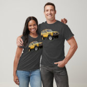 Yellow wrecked and amoroned Lada Niva, want T-shirt (Unisex)
