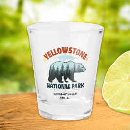Yellowstone Bear – Cheers to the Great Outdoors Shot Glas