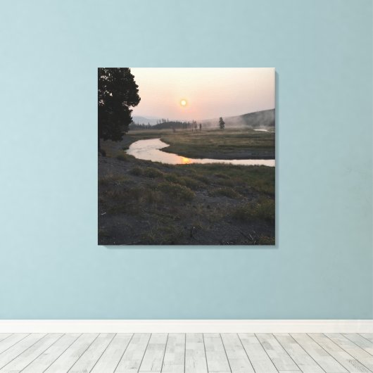 Yellowstone Morning Canvas Afdrukken (Insitu (Houten vloer))