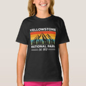 Yellowstone National Park Hiking Camping Retro T-shirt (Voorkant)