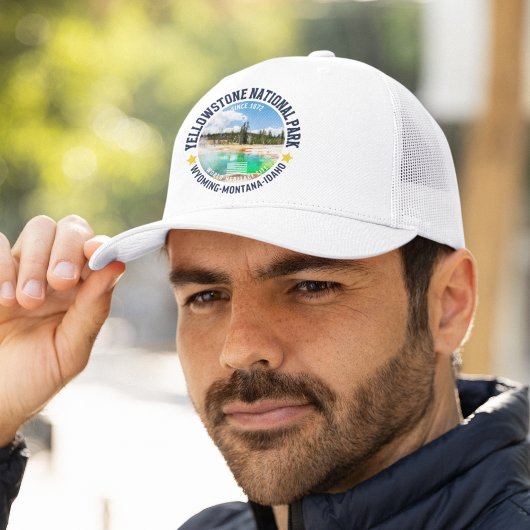 Yellowstone National Park Wyoming U..S.A. Trucker Pet