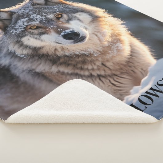 Yellowstone Wolf Sherpa Blanket Throw (3/4)