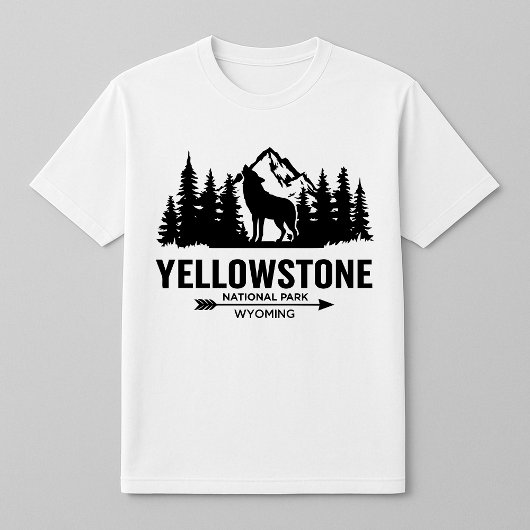 Yellowstone Wolf Wyoming T-shirt
