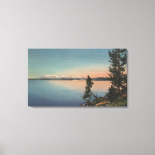 Yellowstone, WYView of Mt. Sheridan & Y. Meer Canvas Afdruk