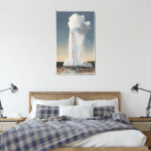 Yellowstone, WYView of Old Faithful Erupting Canvas Afdruk (Insitu (Slaapkamer))