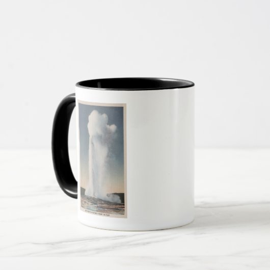 Yellowstone, WYView of Old Faithful Erupting Mok (Voorkant links)