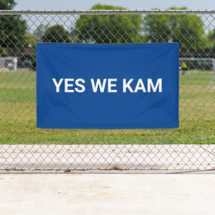 Yes We Kam minimalistische typografie wit en blauw Spandoek