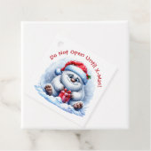 Yeti met cadeau – niet openen bedankjes labels (In situ)