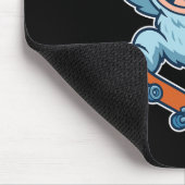 Yeti Snowll Skateboard Fun  Muismat (Hoek)