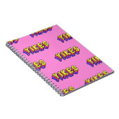 Yikes Words: Roze behang. Notitieboek (Rechterzijde)