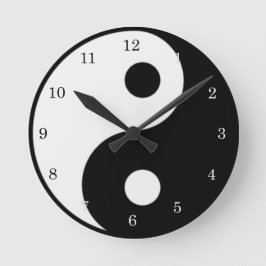 Yin Yang Black en White Symbol Clock Ronde Klok