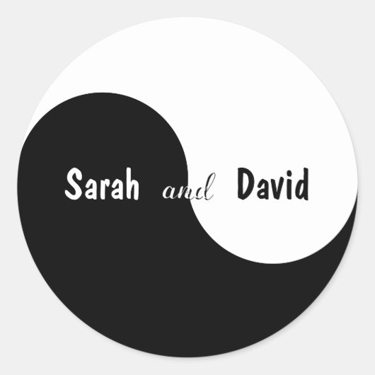 Yin Yang Black & White Bruid & Bruidegom Namen Huw Ronde Sticker (Voorkant)