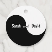 Yin Yang Bruiloft Zwarte & Witte Bruid & Bruidegom Bedankjes Labels (Voorkant)