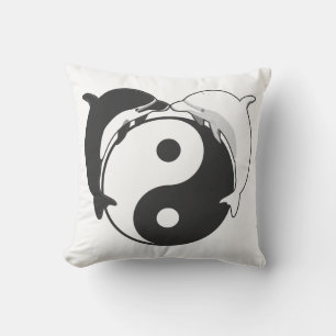 Yin Yang Dolphins Black/White Kussen