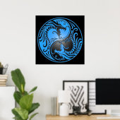 Yin Yang Dragons, blauw en zwart Poster (Thuiskantoor)