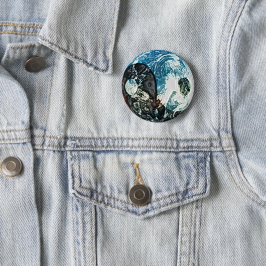 Yin Yang Earth Button (In situ)