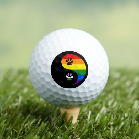 Yin-Yang Genderqueer Golf Balls Golfballen (Insitu Shirt)
