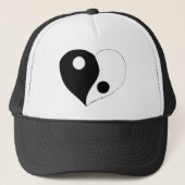 Yin Yang Heart (B/W) Trucker Pet (Voorkant)