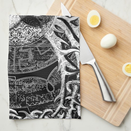 Yin Yang in Black and White met Tree of Life Theedoek (Quarter Fold)