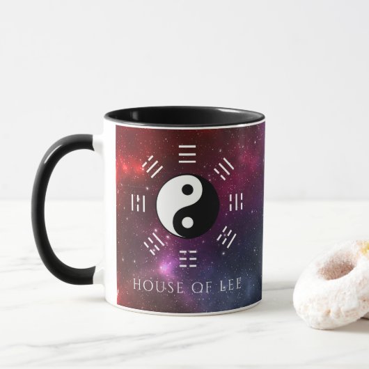 Yin Yang met Bagua Trigram Symbolen I-Ching Mok (Met donut)